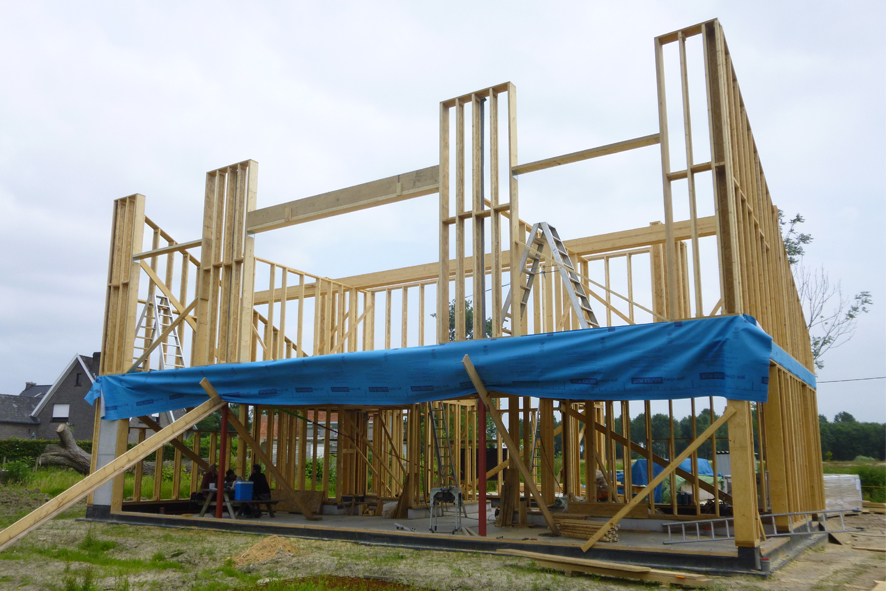 Houtskelet in aanbouw